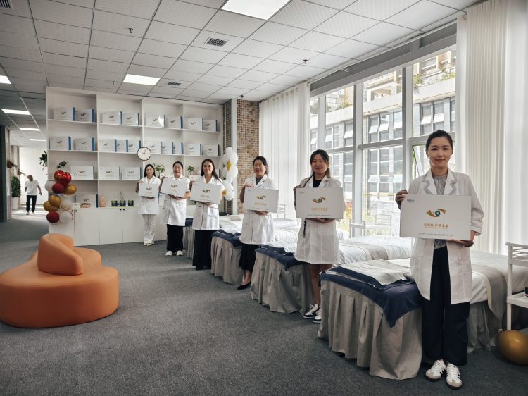 1759925124-37bc79cc186dc60