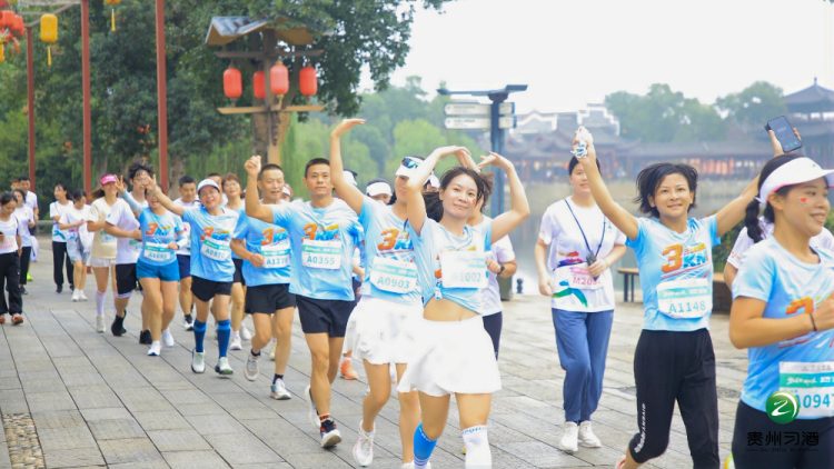 1760947805-7694985850b8362