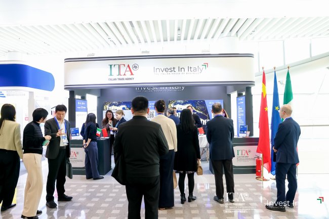 意大利对外贸易委员会亮相首届海外投资与综合服务展洽会，系统推介意大利营商环境与投资政策，深化中意双边经贸合作！